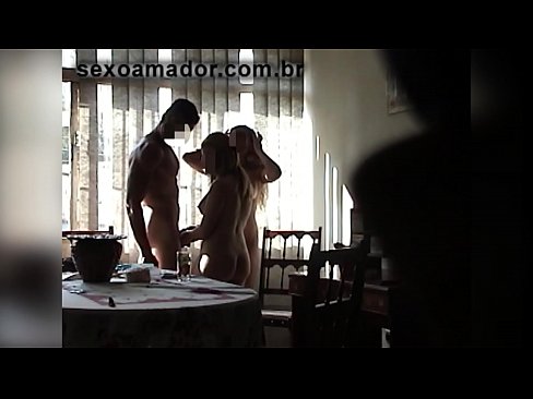 ❤️ Prietenii sexuali invită un bărbat uriaș și o partidă în trei cu el ❤️   at ro.vegasservice.ru ❌️❤