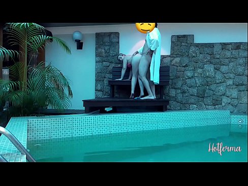 ❤️ Șeful o invită pe menajeră la piscină, dar nu a putut rezista la o partidă fierbinte ❤️ at ro.vegasservice.ru ❌️❤